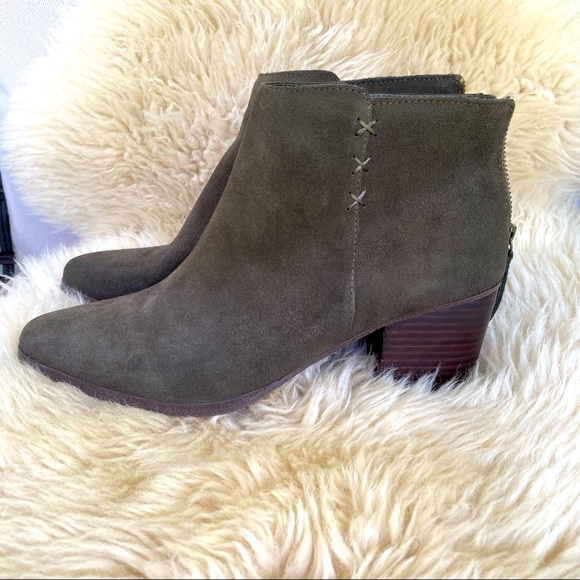 Womens Ankle Boots - Picture 13 of 16